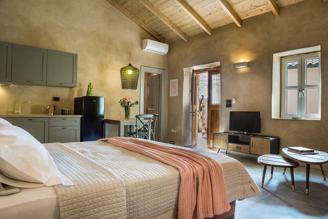 Villa Daniela - Saint Nikolas Retreat Faraklata Luaran gambar